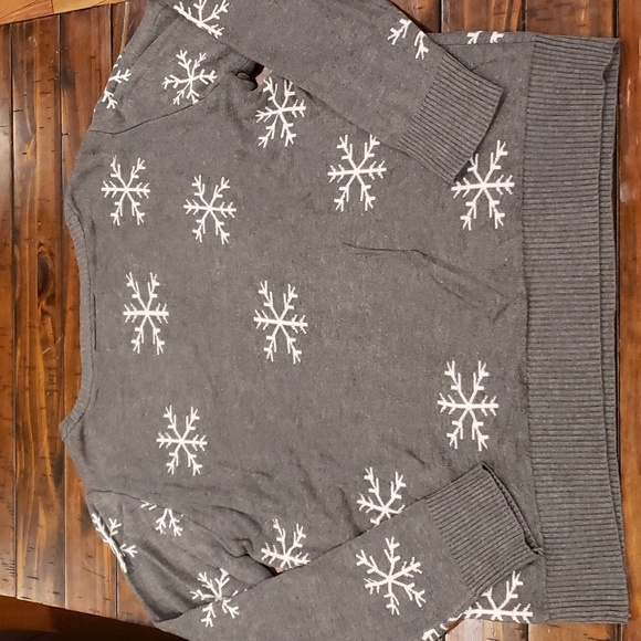 Tipsy elves snow day sequin sweater - Picture 8 of 8